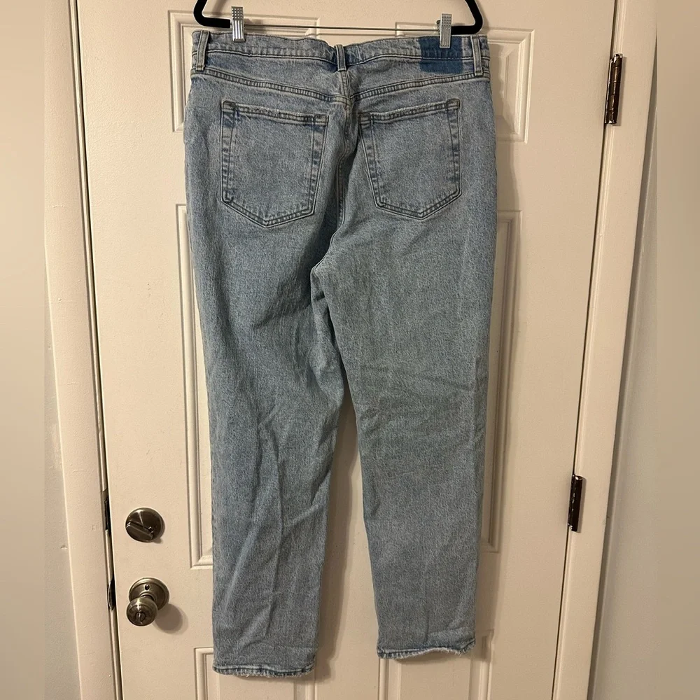 Abercrombie & Fitch Size 33 16 Ultra High Rise 90s Straight Jean jeans A&F‎